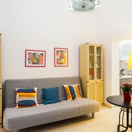 Apartment Il Cortiletto Modern